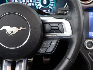 Кабриолет Ford Mustang 2021 года, 3947077 рублей, Москва