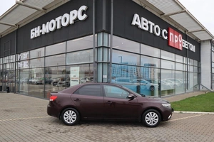 Седан Kia Cerato 2010 года, 780000 рублей, Мирное