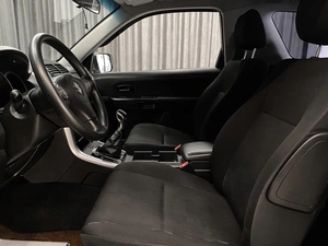 Внедорожник Suzuki Grand Vitara 2010 года, 899000 рублей, Красноярск