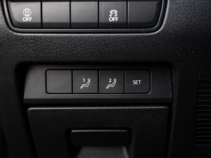 Хетчбэк Mazda 3 2023 года, 3260000 рублей, Краснодар