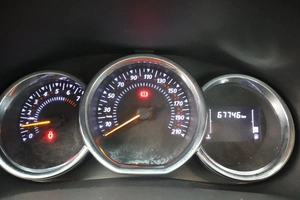 Хэтчбек Renault Sandero 2021 года, 1295000 рублей, Орёл