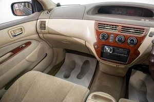 Седан Toyota Vista 2002 года, 469000 рублей, Барнаул