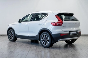 Внедорожник Volvo XC40 2019 года, 2499000 рублей, Саратов