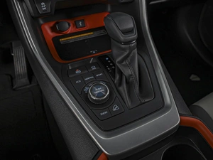 Внедорожник Toyota RAV4 2021 года, 4249000 рублей, Ставрополь