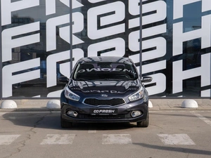 Хетчбэк Kia Ceed 2014 года, 1250000 рублей, Краснодар