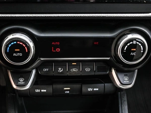 Седан Kia Rio 2020 года, 1639000 рублей, Кирилловка