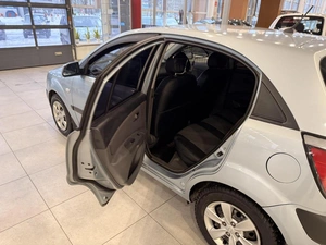 Хэтчбек 4 дв. Kia Rio 2008 года, 520000 рублей, Орёл