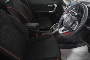 Внедорожник Toyota Raize 2020 года, 1769000 рублей, Кемерово