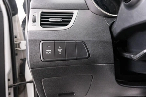 Седан Hyundai Avante 2010 года, 899000 рублей, Красноярск