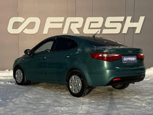 Седан Kia Rio 2013 года, 819000 рублей, Ижевск