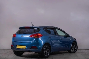 Хетчбэк Kia Ceed 2013 года, 869000 рублей, Томск