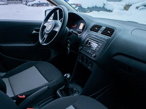 Седан Volkswagen Polo 2015 года, 959000 рублей, Петрозаводск