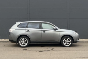 Внедорожник Mitsubishi Outlander 2012 года, 1300000 рублей, Солонцы