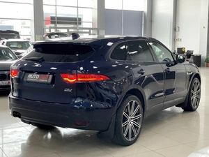Внедорожник Jaguar F-Pace 2016 года, 2097000 рублей, Солонцы