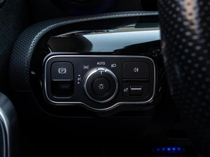 Седан Mercedes-benz CLA-класс 2020 года, 2620000 рублей, Краснодар