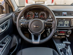 Седан Kia Rio 2019 года, 1499000 рублей, Саратов