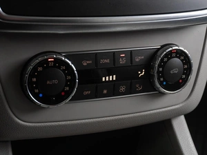 Внедорожник Mercedes-benz M-класс 2012 года, 2399000 рублей, Тюмень