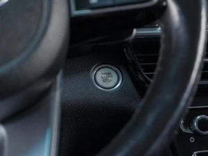 Седан Kia Optima 2019 года, 2299000 рублей, Сургут