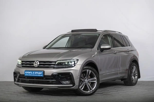 Внедорожник Volkswagen Tiguan 2018 года, 3159000 рублей, Томск