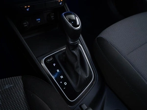 Седан Hyundai Solaris 2021 года, 1547444 рублей, Москва