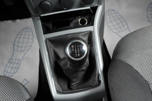 Хетчбэк Opel Astra 2011 года, 569000 рублей, Тюмень