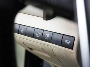 Седан Toyota Camry 2019 года, 2439000 рублей, Воронеж