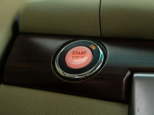 Седан Nissan Teana 2012 года, 1349999 рублей, Москва