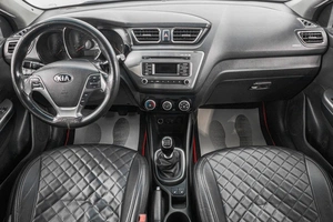 Седан Kia Rio 2016 года, 749000 рублей, Барнаул