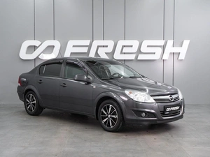 Седан Opel Astra 2011 года, 699000 рублей, Воронеж