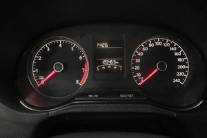 Седан Volkswagen Polo 2020 года, 1450000 рублей, Курск