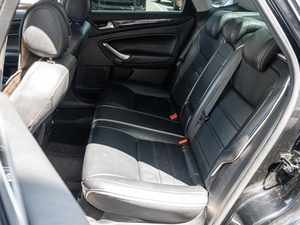 Седан Ford Mondeo 2012 года, 1060000 рублей, Краснодар