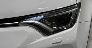 Внедорожник Toyota RAV4 2018 года, 2380000 рублей, Красноярск