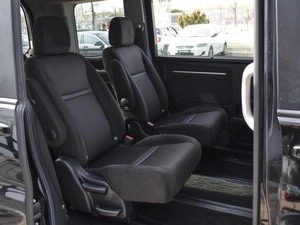 Минивэн Honda Stepwgn Spada 2019 года, 2398000 рублей, Краснодар