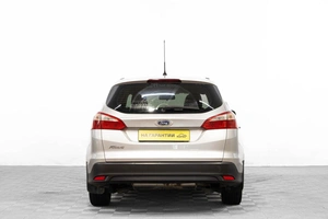 Универсал Ford Focus 2013 года, 999000 рублей, Барнаул