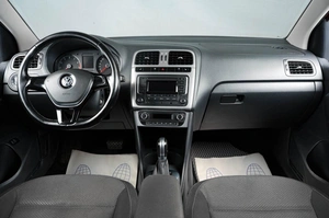 Седан Volkswagen Polo 2016 года, 999000 рублей, Тюмень