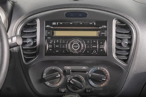Внедорожник Nissan Juke 2012 года, 1149000 рублей, Томск