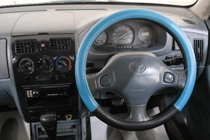 Хетчбэк Toyota Duet 2002 года, 359000 рублей, Омск