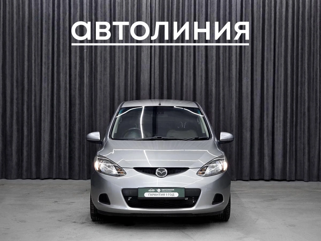 Хетчбэк Mazda Demio 2010 года, 680000 рублей, Красноярск