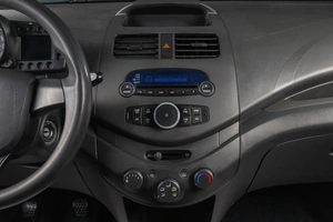 Хетчбэк Chevrolet Spark 2012 года, 549000 рублей, Тюмень