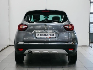 Внедорожник Renault Kaptur 2018 года, 1643000 рублей, Красноярск