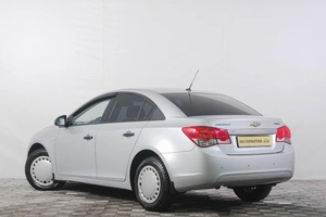 Седан Chevrolet Cruze 2012 года, 799000 рублей, Кемерово