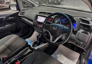 Хетчбэк Honda Fit 2015 года, 947000 рублей, Красноярск