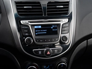 Седан Hyundai Solaris 2016 года, 1100000 рублей, Краснодар