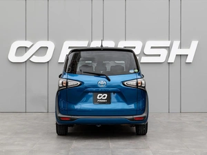 Минивэн Toyota Sienta 2019 года, 1440000 рублей, Краснодар