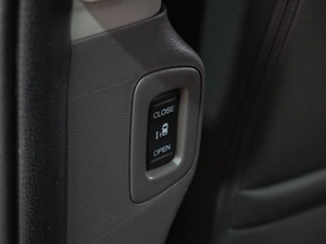 Минивэн Honda Odyssey (North America) 2012 года, 1829000 рублей, Воронеж