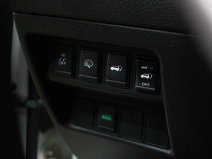 Внедорожник Nissan X-Trail 2017 года, 1849000 рублей, Воронеж