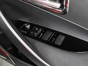 Седан Toyota Corolla 2019 года, 1999000 рублей, Ростов-на-Дону