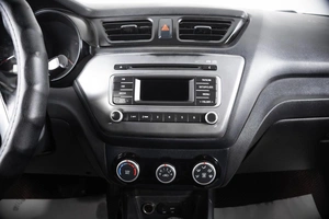 Седан Kia Rio 2017 года, 669000 рублей, Пермь