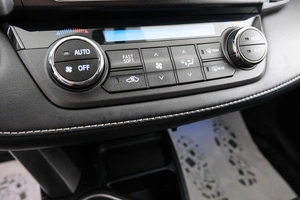 Внедорожник Toyota RAV4 2017 года, 3189000 рублей, Красноярск