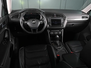 Внедорожник Volkswagen Tiguan 2017 года, 2839000 рублей, Ростов-на-Дону